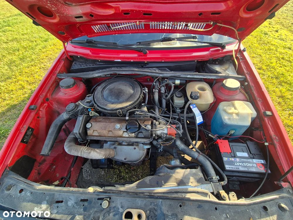 Volkswagen Golf 1.3 CL - 9