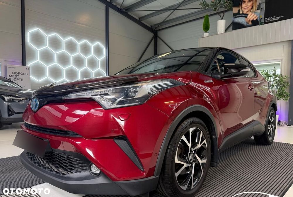 Toyota C-HR Lounge - 1