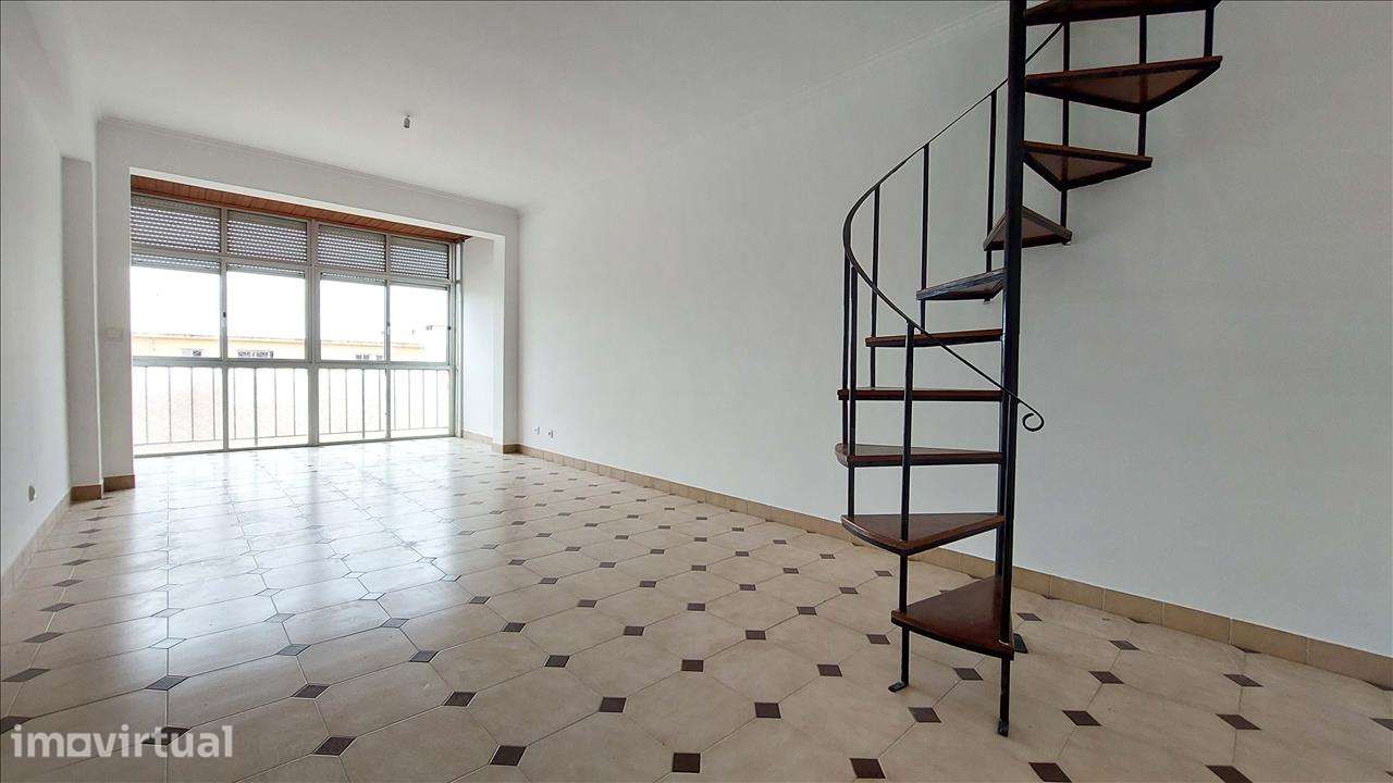Apartamento em Sintra, Rio de Mouro - Grande imagem: 4/20