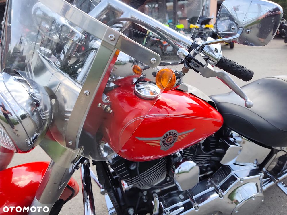 Harley-Davidson Softail Deluxe - 39