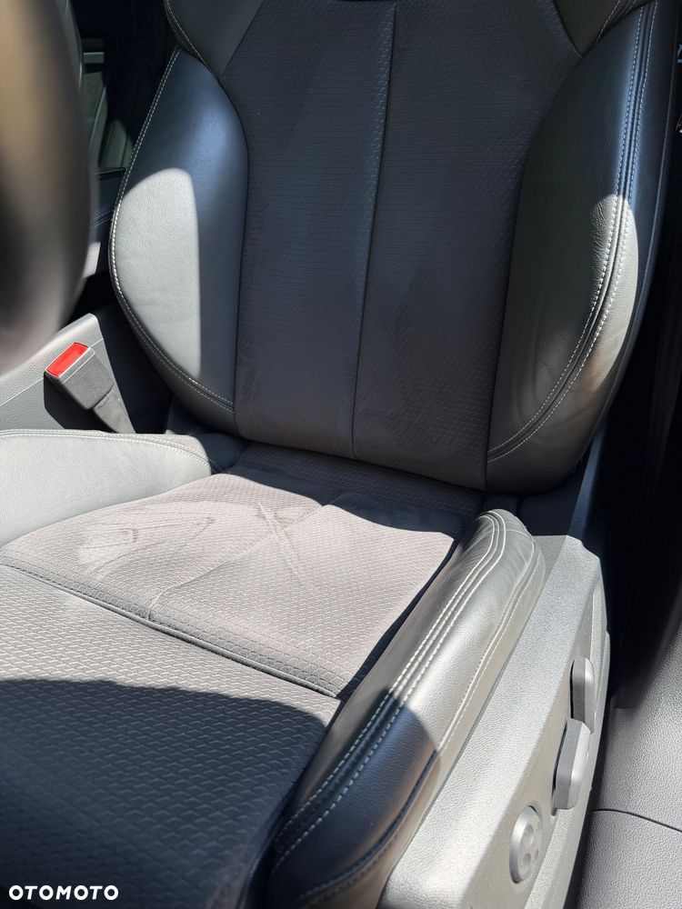 Audi Q5 55 TFSIe quattro S tronic S line - 13
