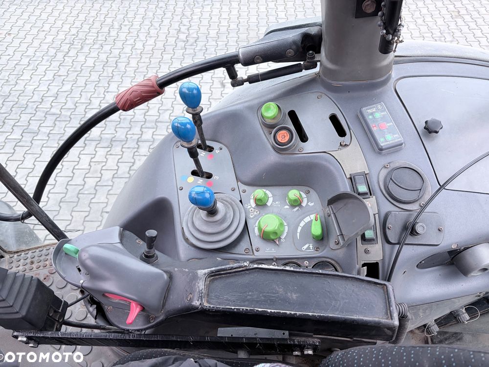 Deutz-Fahr Agrotron - 13