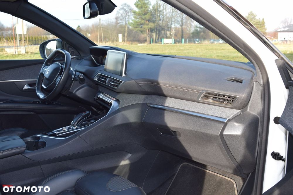 Peugeot 3008 - 19