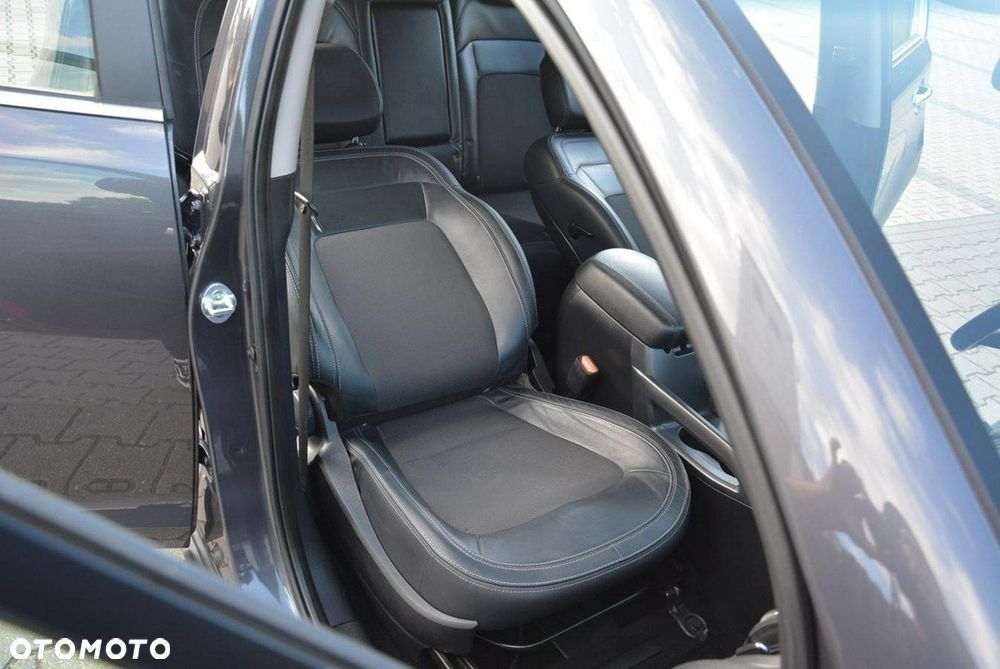 Kia Sportage 2.0 CVVT 2WD Vision - 16
