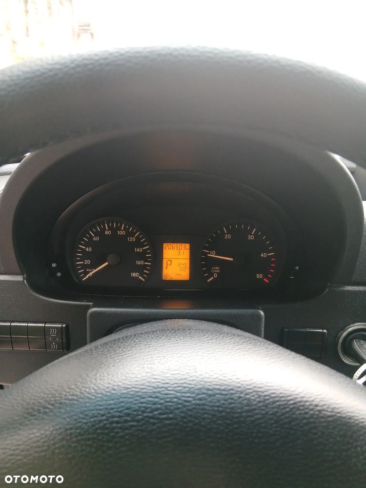 Mercedes-Benz Sprinter - 40