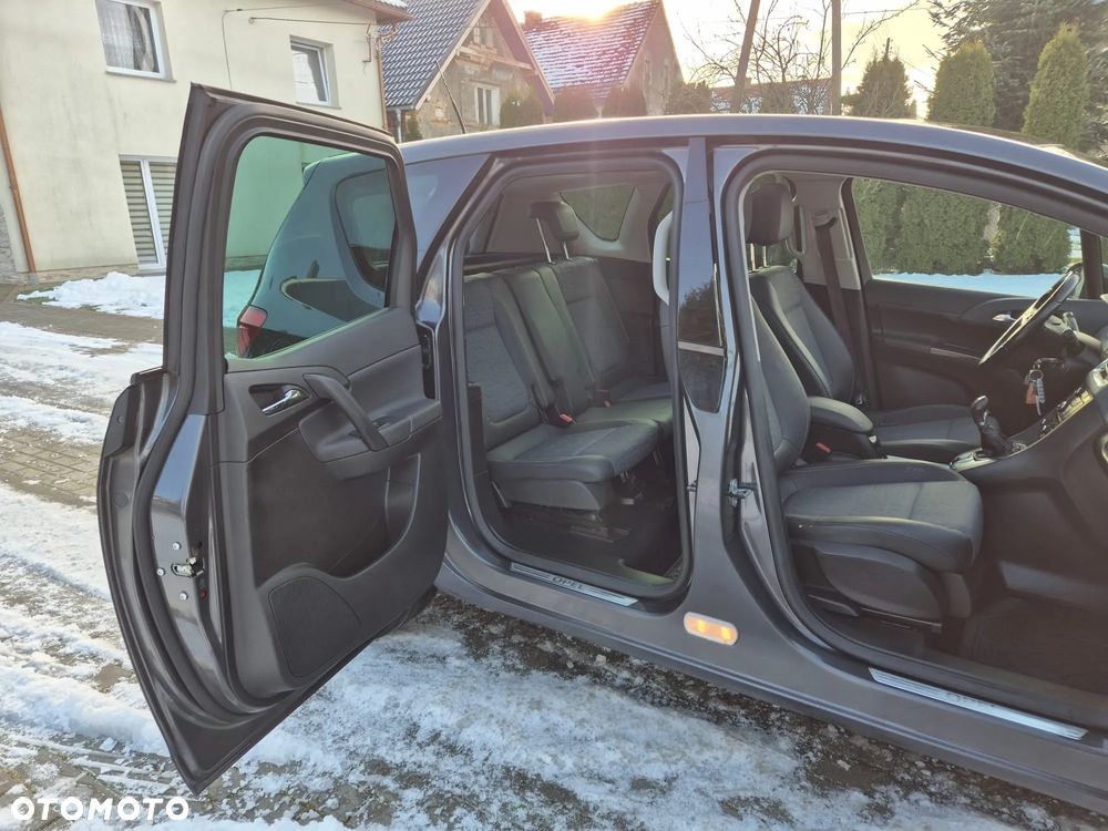 Opel Meriva 1.7 CDTI Innovation - 28