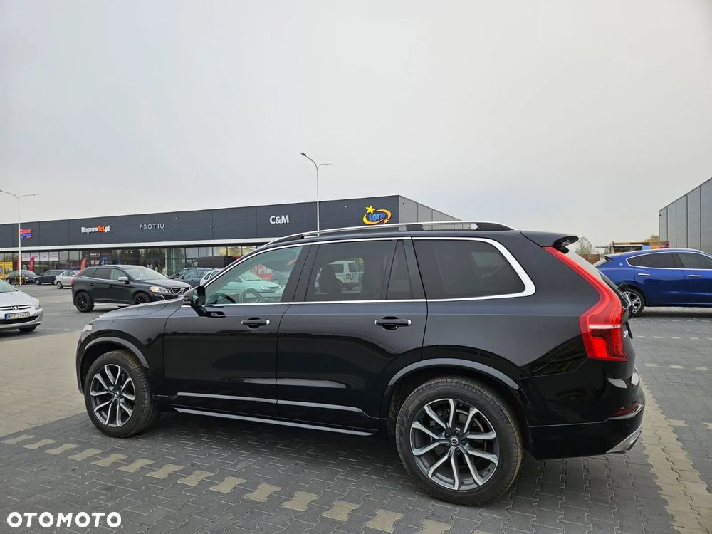 Volvo XC 90 - 3