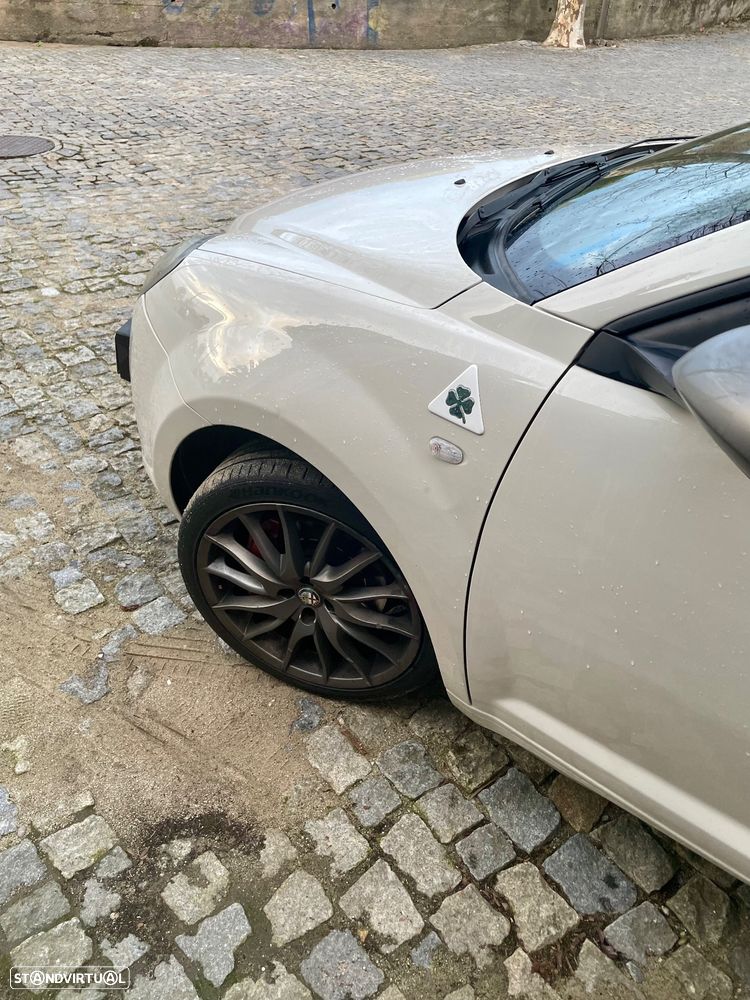 Alfa Romeo MiTo 1.4 T MultiAir Quadrifoglio Verde - 6