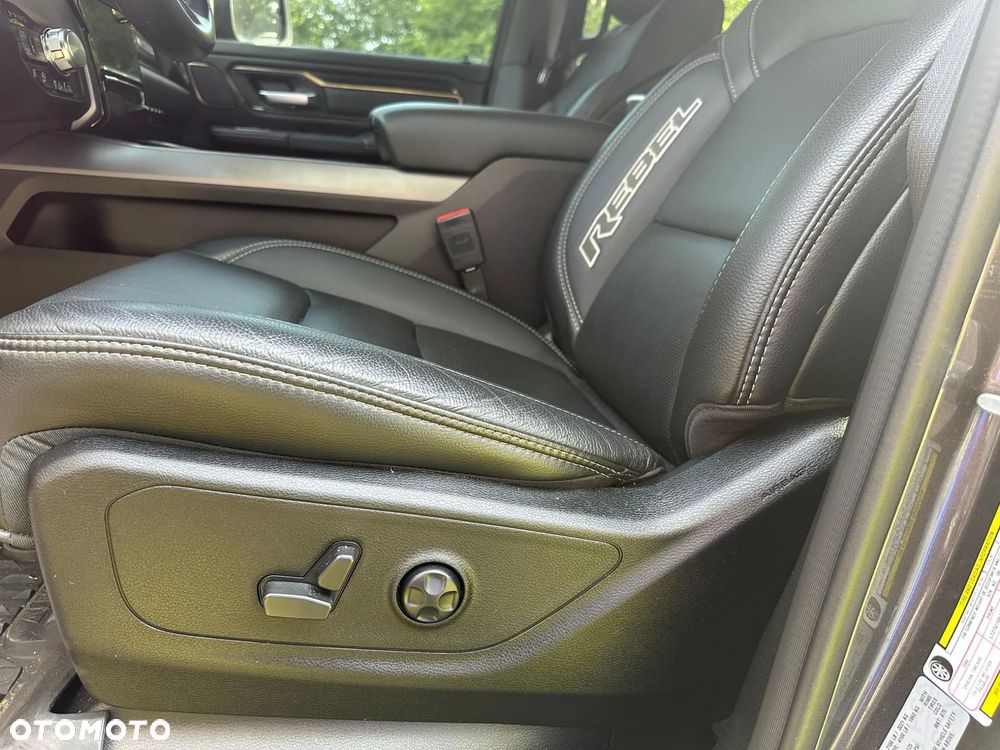 RAM 1500 5.7 Crew Cab Rebel - 30