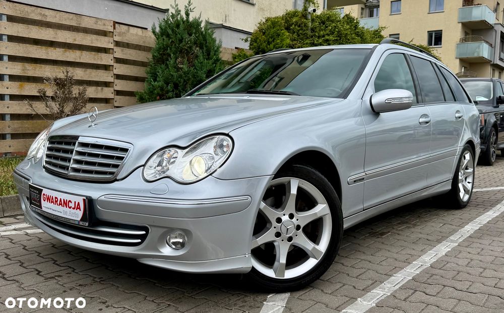 Mercedes-Benz Klasa C 180 Kompressor Automatik Avantgarde Sport Edition + - 2