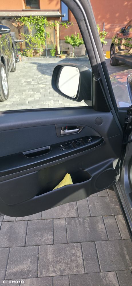 Fiat Sedici 1.6 16V 4x4 Dynamic - 11