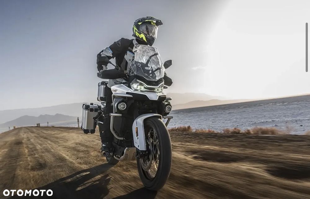 CFMoto 800MT Explore - 3