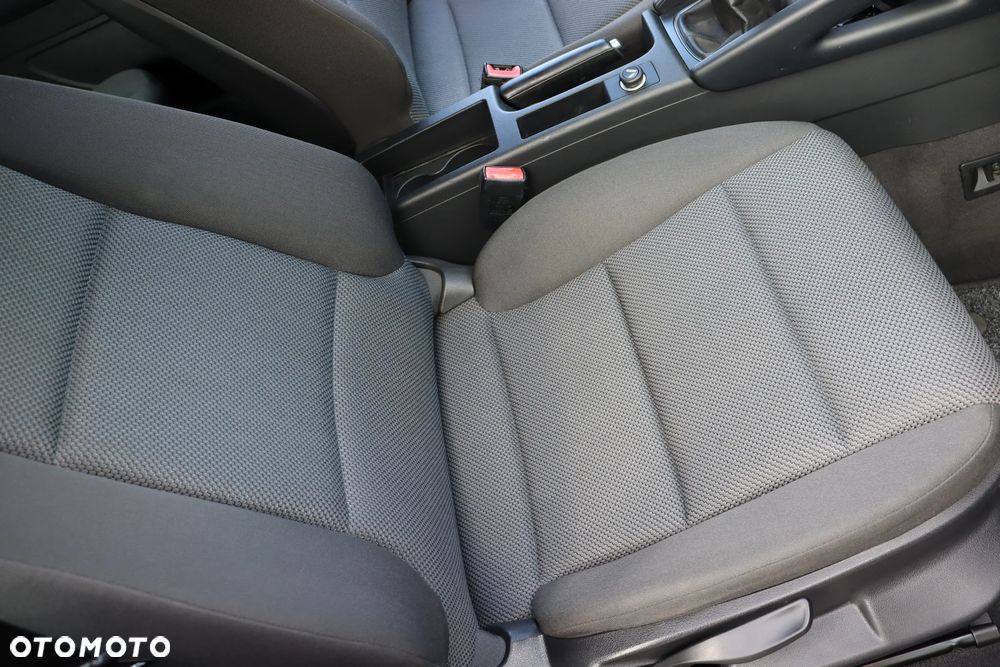 Audi A3 Sportback 1.4 TFSI Ambiente - 18