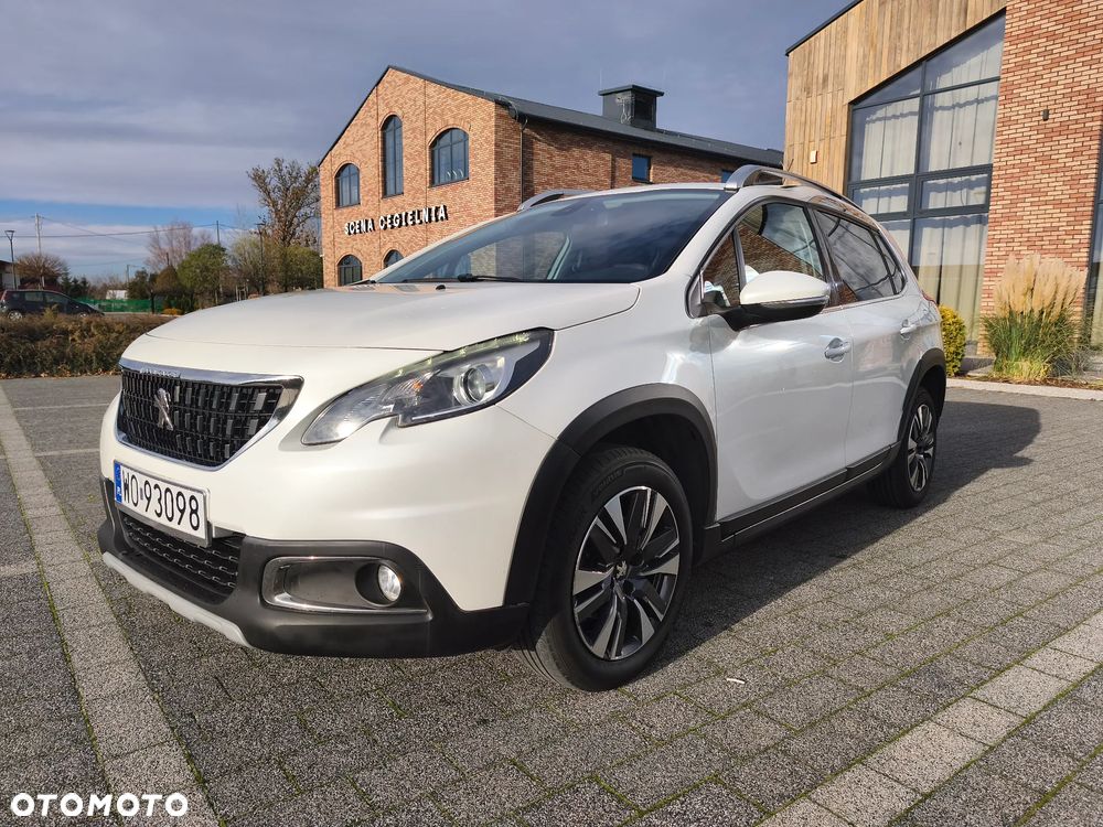 Peugeot 2008 PureTech 130 GPF Stop&Start Allure - 22