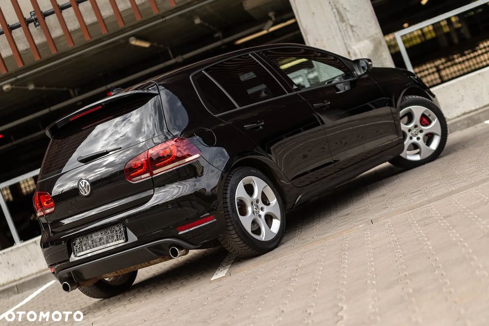 Volkswagen Golf 2.0 TSI GTI - 22