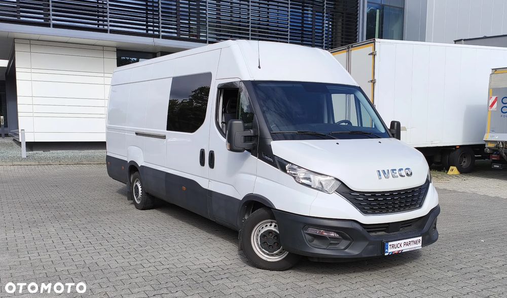 Iveco Daily 35S16V automat BRYGADA