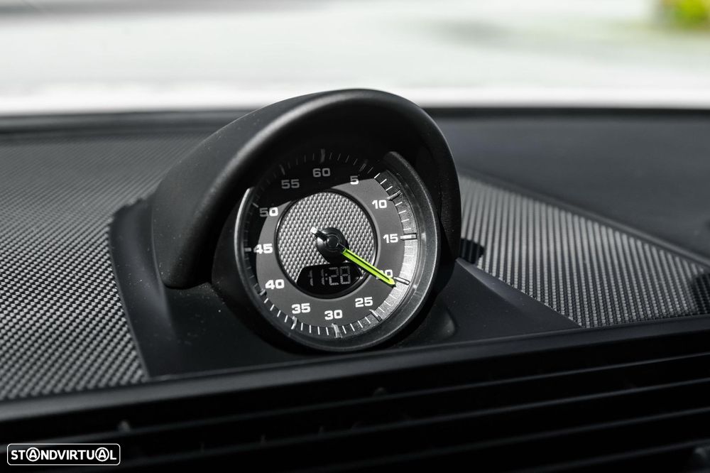 Porsche Panamera Sport Turismo 4 E-Hybrid - 29