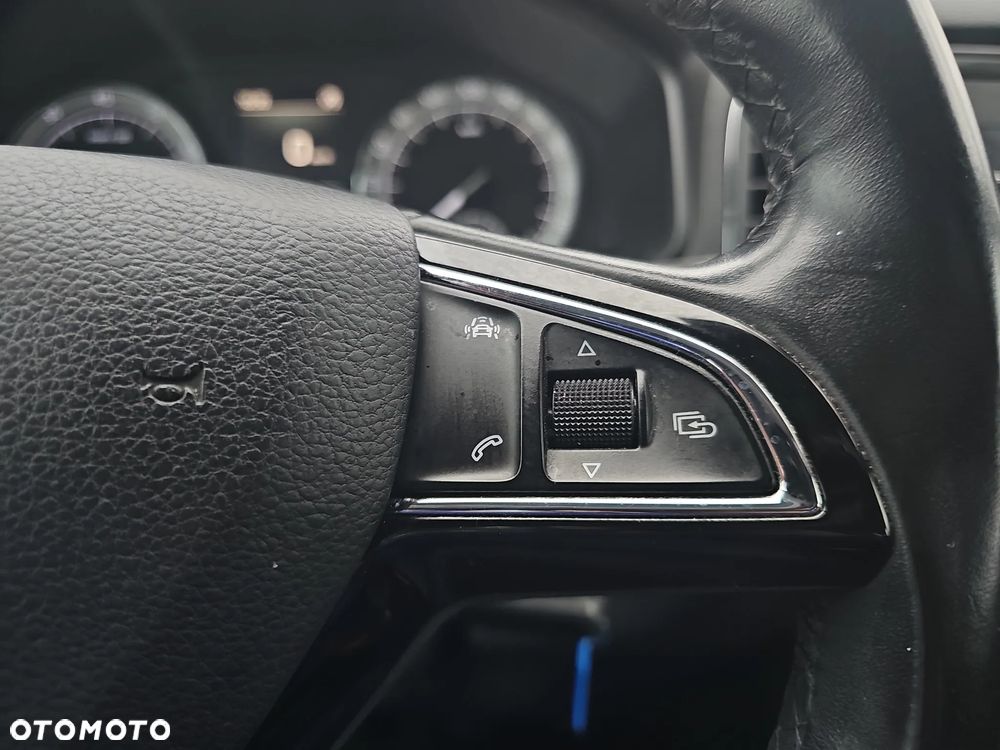 Skoda Karoq 1.5 TSI ACT 4x2 Ambition - 16