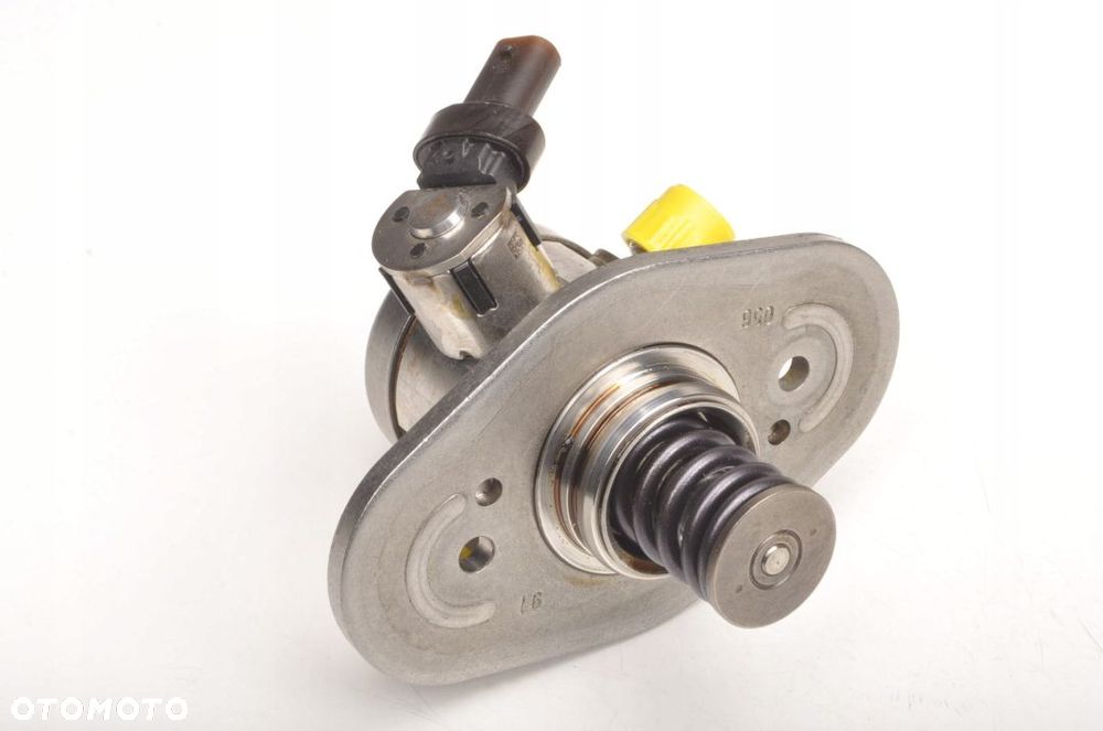 BMW 3 G20 POMPA PALIWA 0261520521 - 1