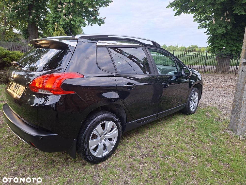 Peugeot 2008 PureTech 82 Access - 12