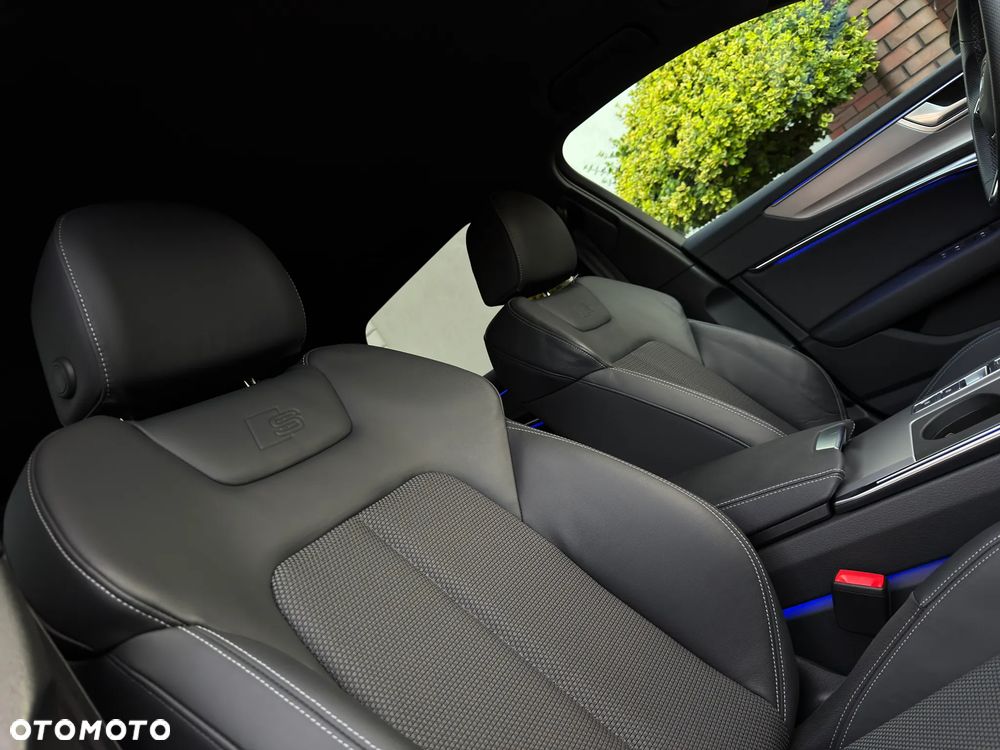 Audi A6 Avant 40 TDI S tronic S line - 11