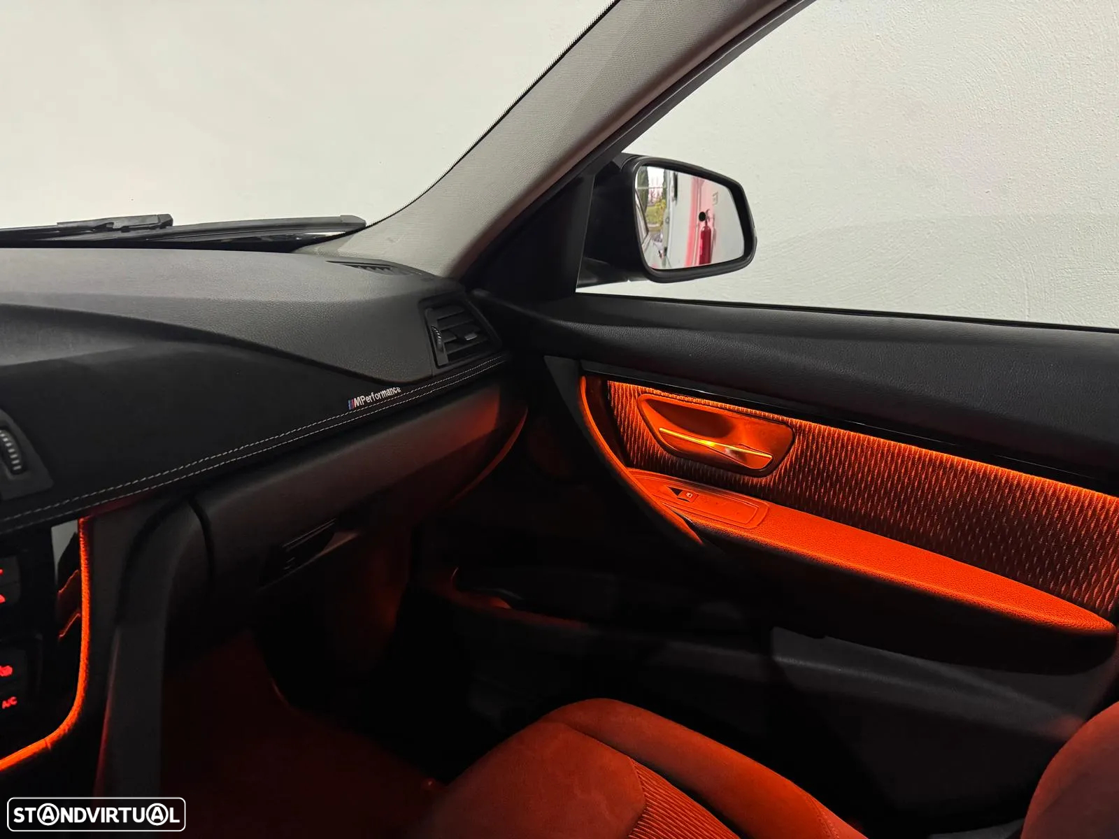 BMW 316 d Pack M - 23