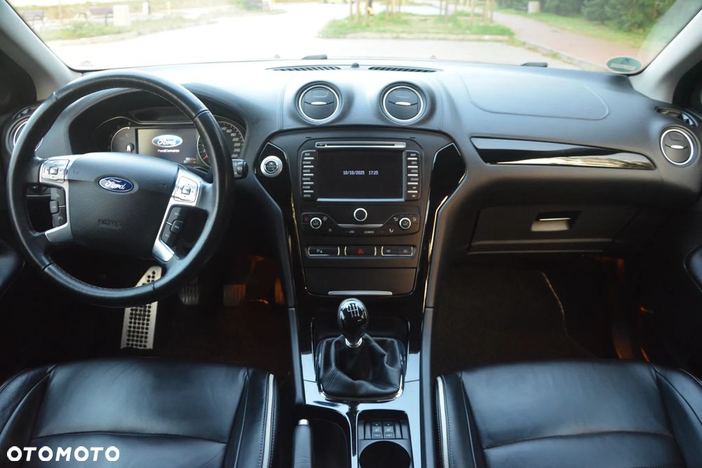 Ford Mondeo 2.0 TDCI Titanium - 25