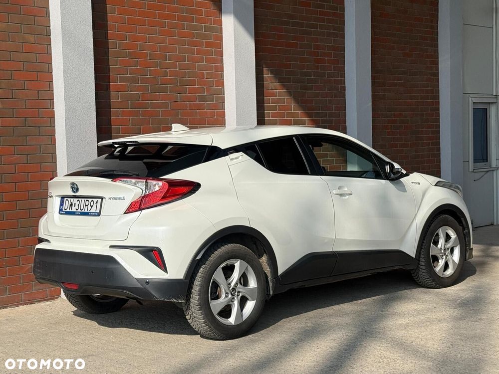Toyota C-HR - 4