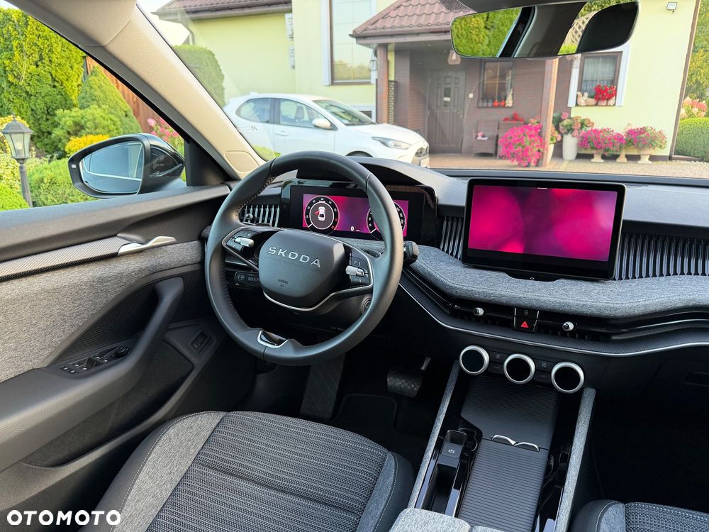 Skoda Superb 1.5 TSI mHEV Selection DSG - 15