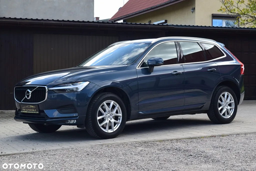 Volvo XC 60 T5 AWD Momentum Pro - 2