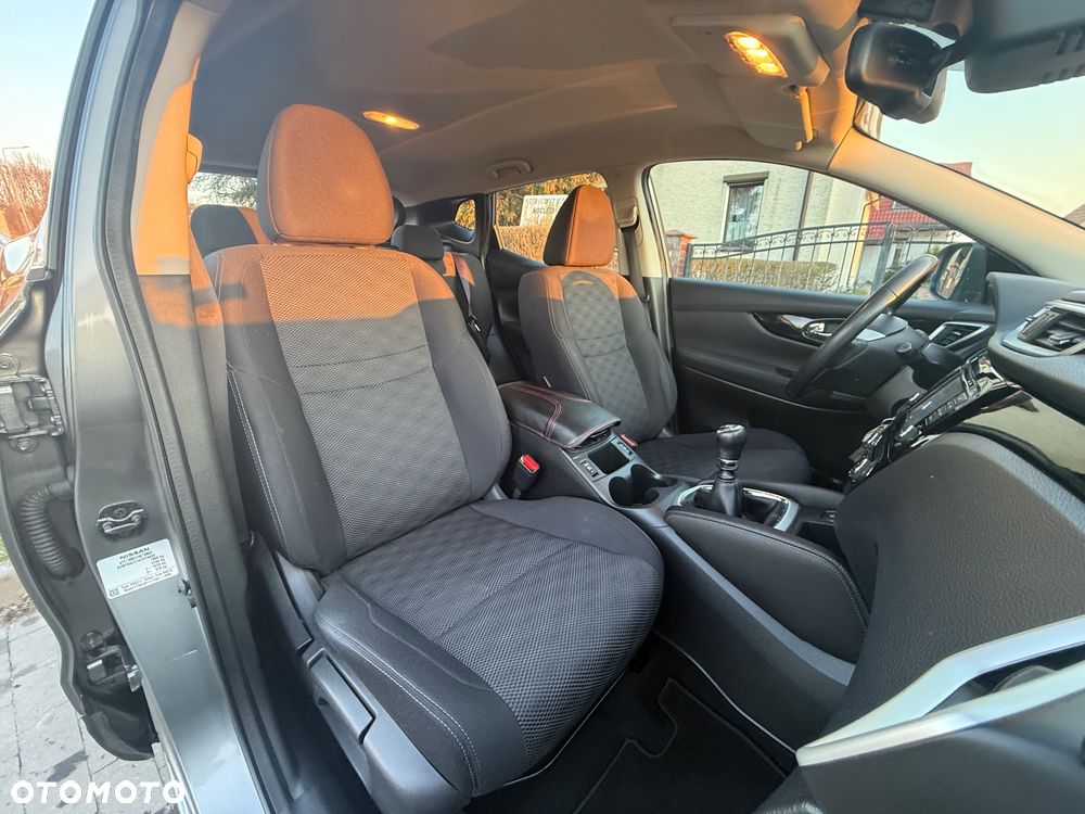 Nissan Qashqai 1.6 DCi Tekna+ - 19