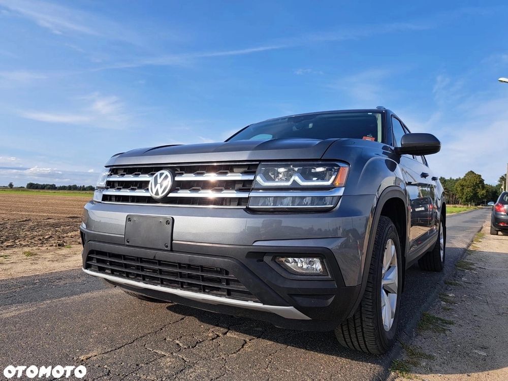 Volkswagen Atlas - 1