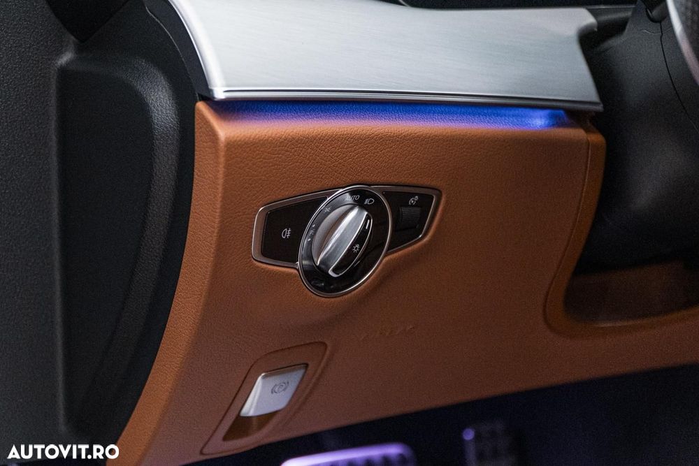 Mercedes-Benz E 200 d 9G-TRONIC AMG Line - 30