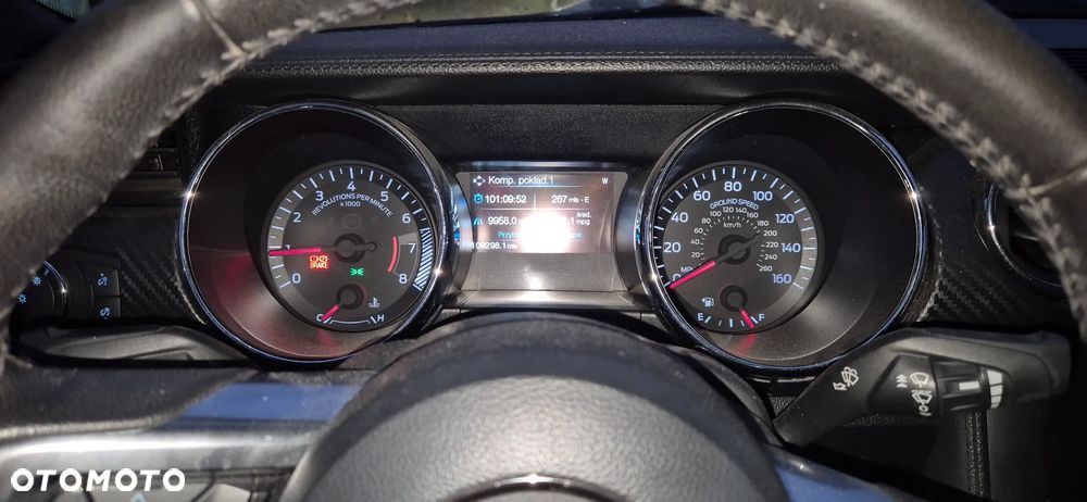 Ford Mustang 3.7 V6 - 6