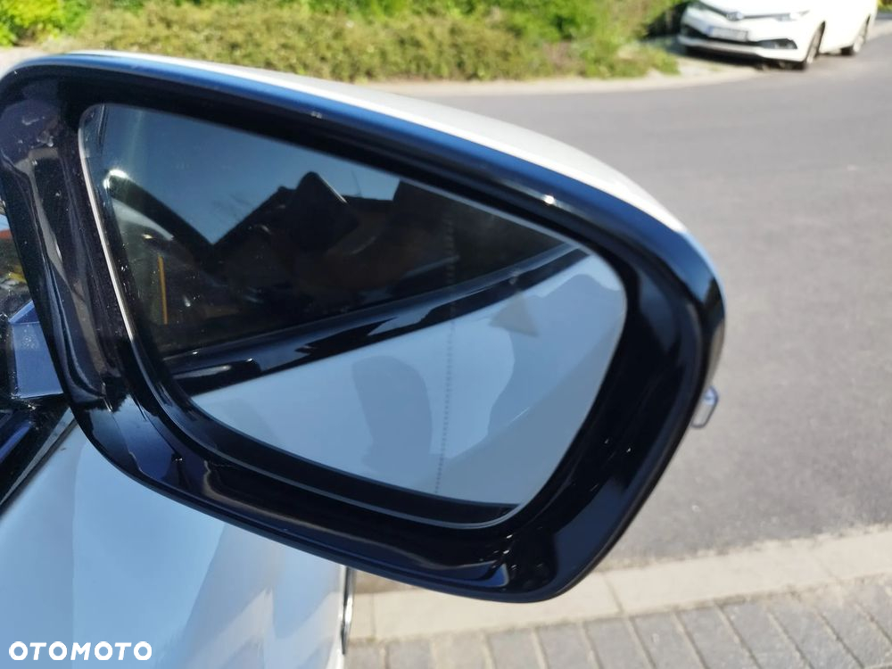 BMW Seria 5 530d xDrive M Sport sport - 35