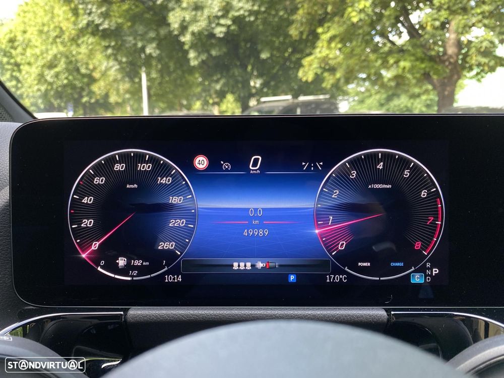 Mercedes-Benz GLA 200 AMG Line - 13
