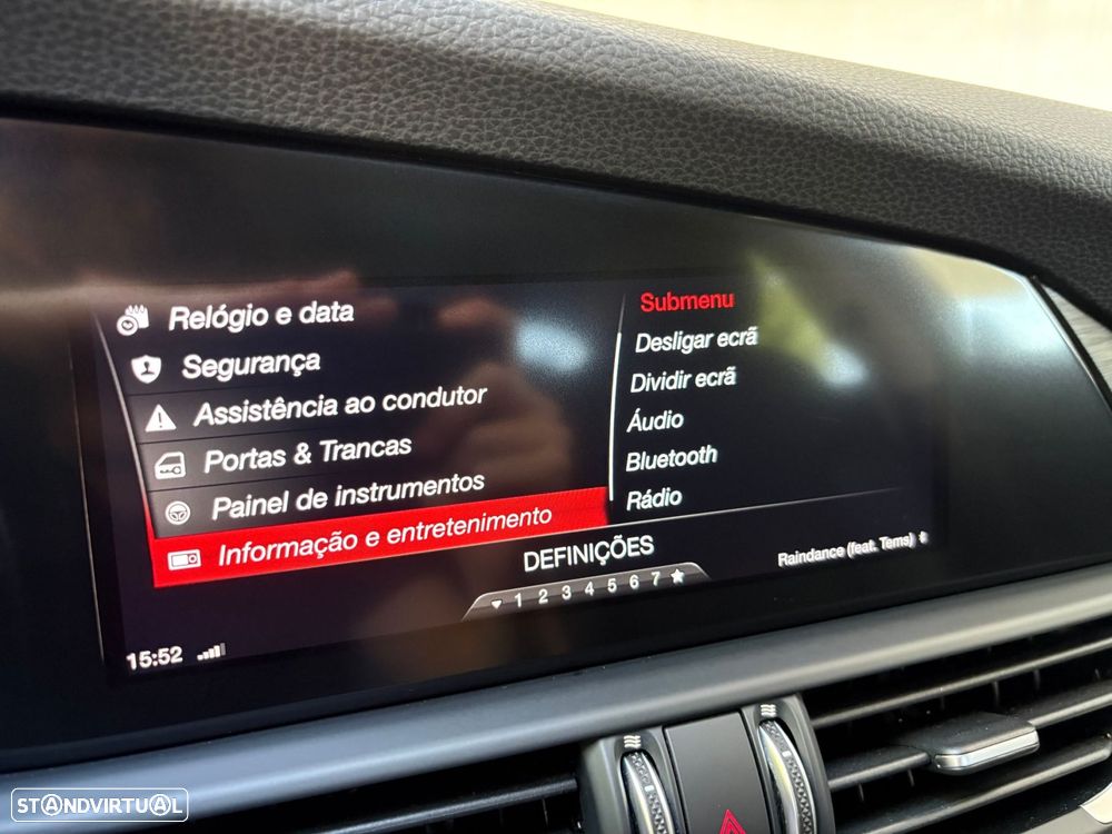 Alfa Romeo Giulia 2.2 D Super AT8 - 38