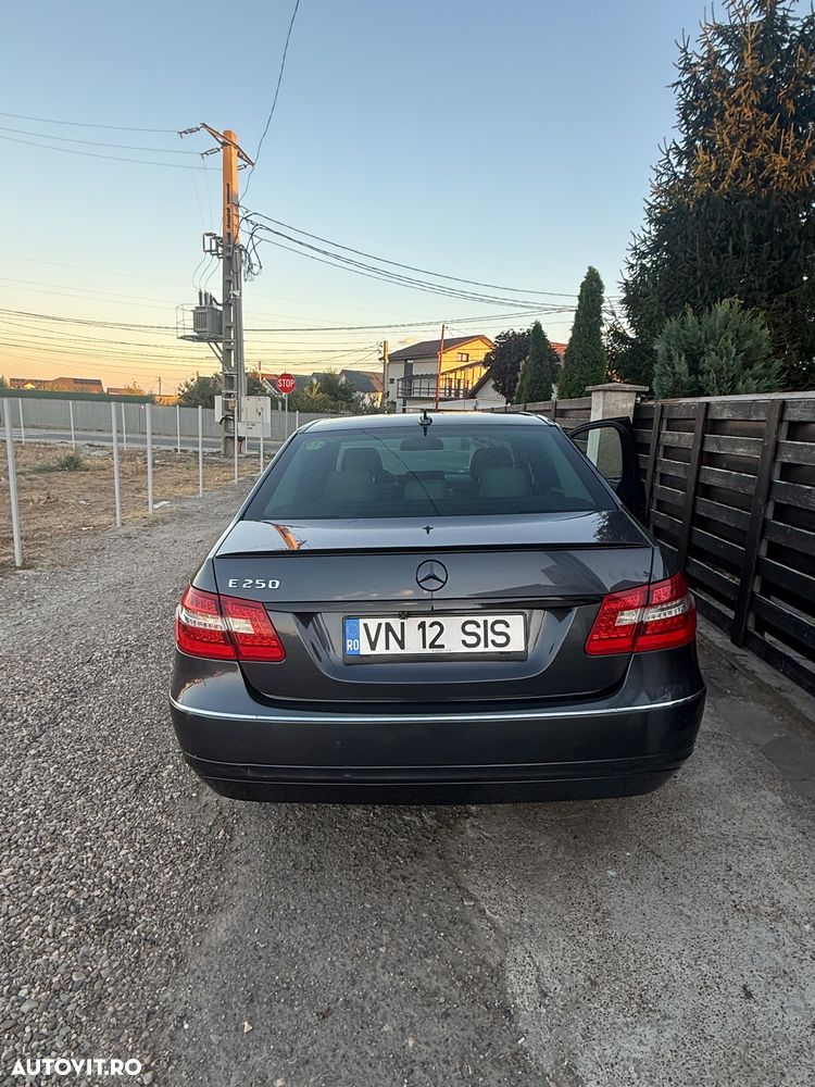 Mercedes-Benz E 250 CDI BlueEfficiency Aut. - 3