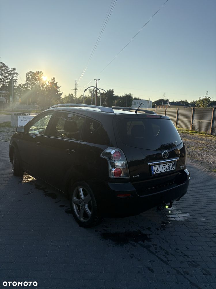 Toyota Corolla Verso 2007 photo 5