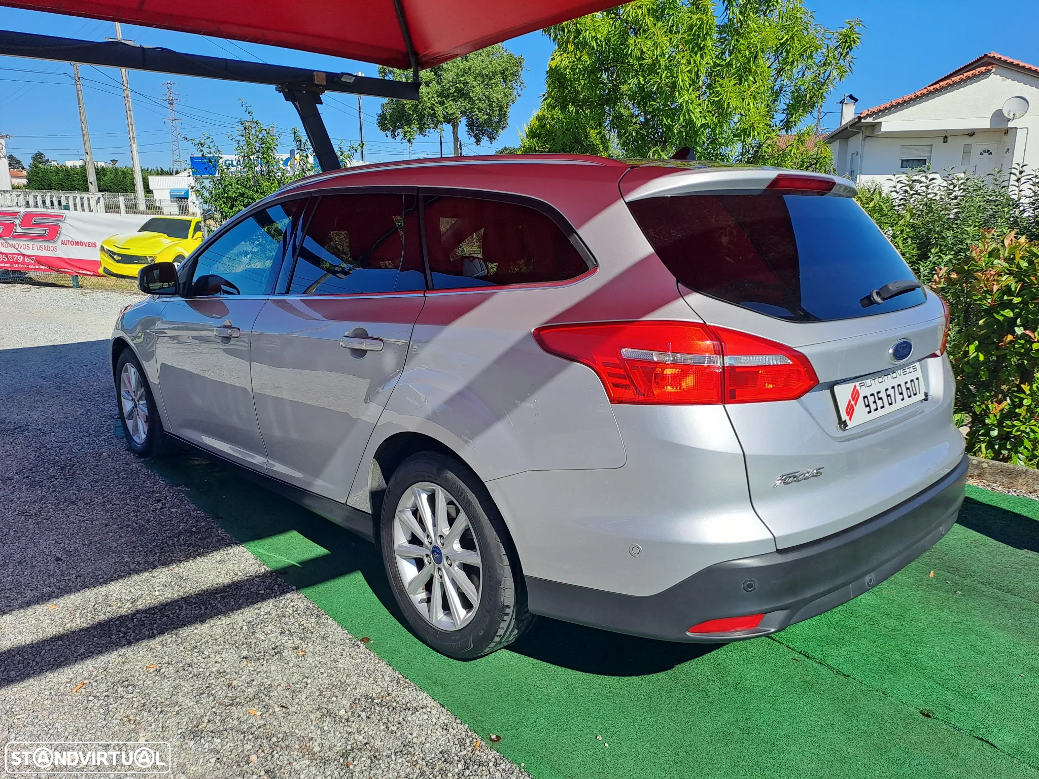 Ford Focus SW 1.5 TDCi EcoBlue Titanium - 4