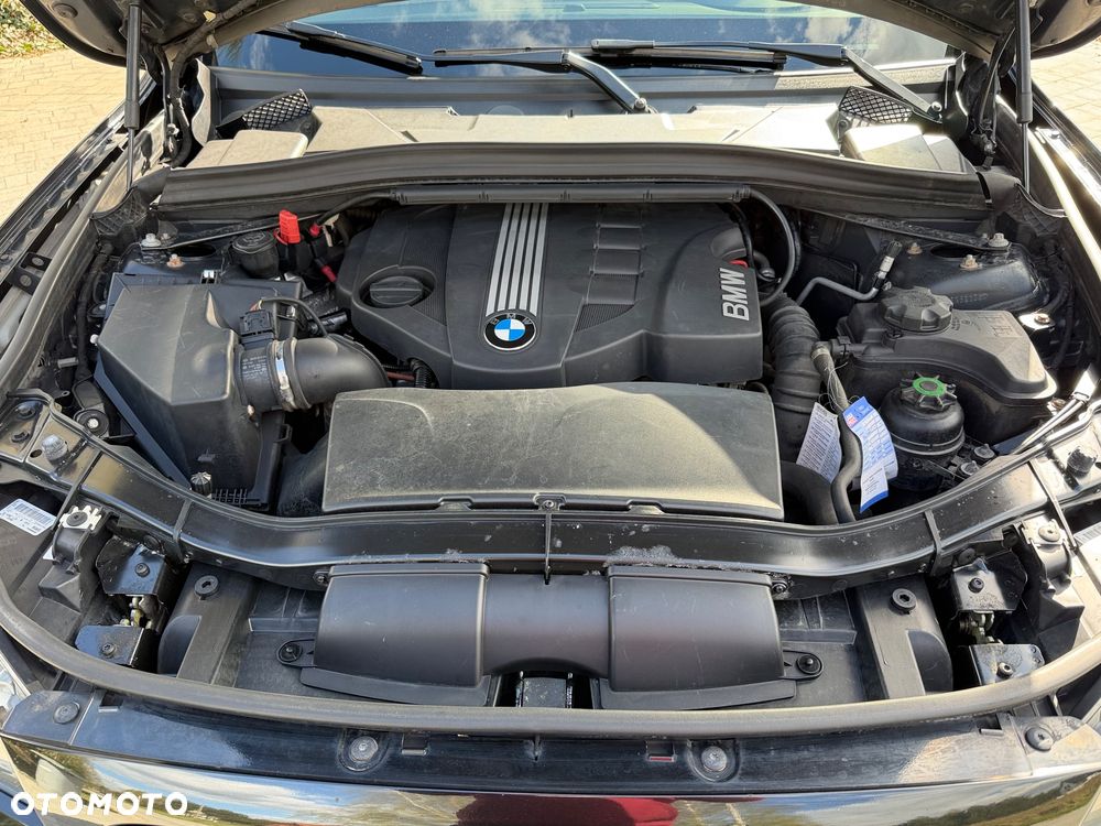 BMW X1 xDrive20d - 39