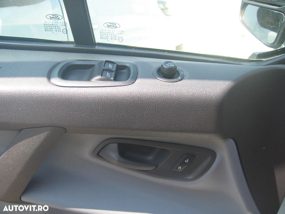 Ford RANSIT  CUSTOM , 9 Locuri  XL , L1 - H 1. AC FATA SPATE - 13