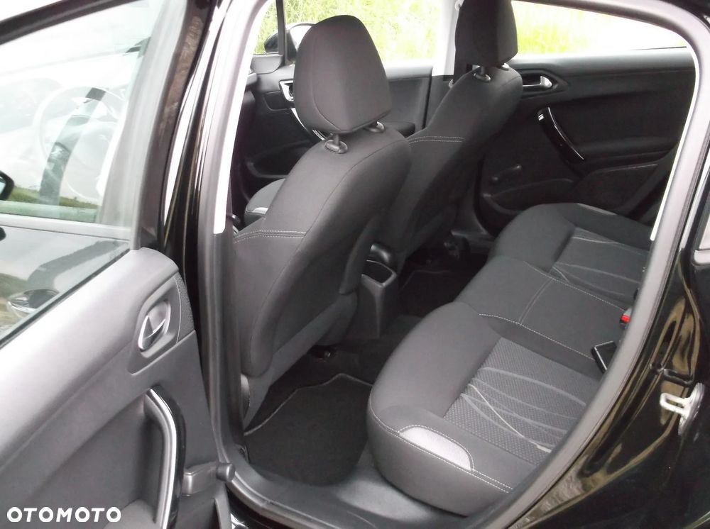 Peugeot 208 1.2 VTi Active Pack - 8
