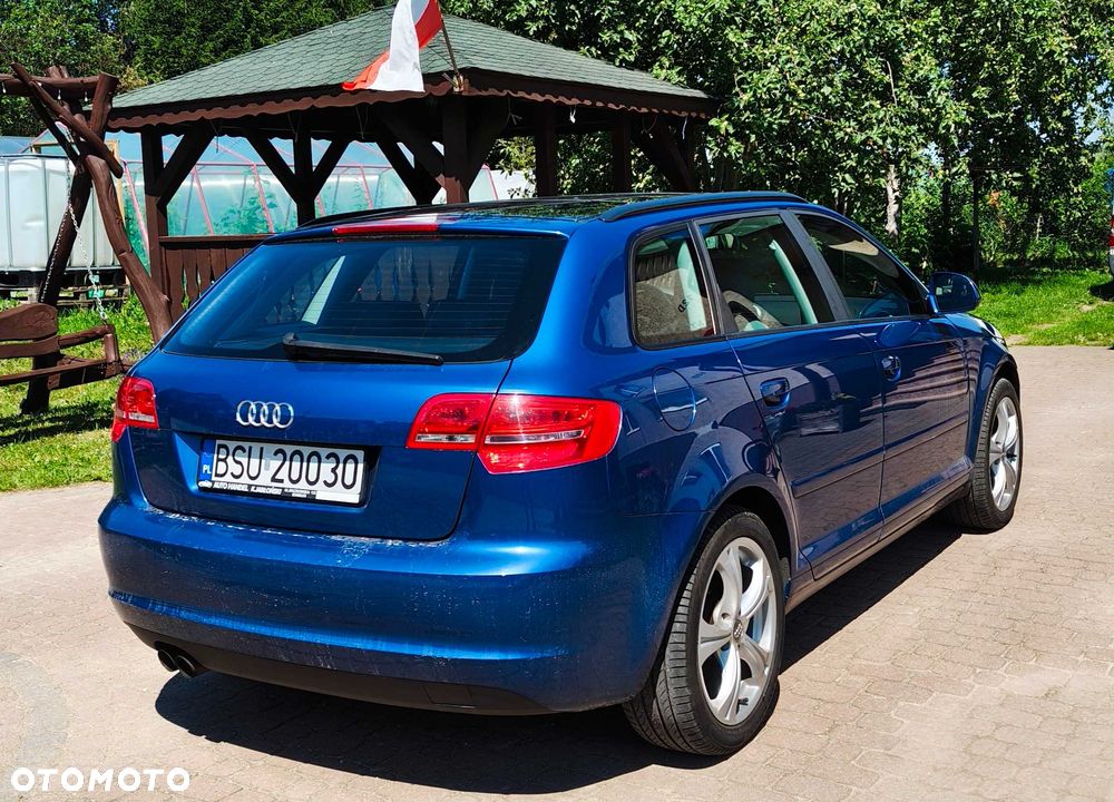 Audi A3 Sportback - 8