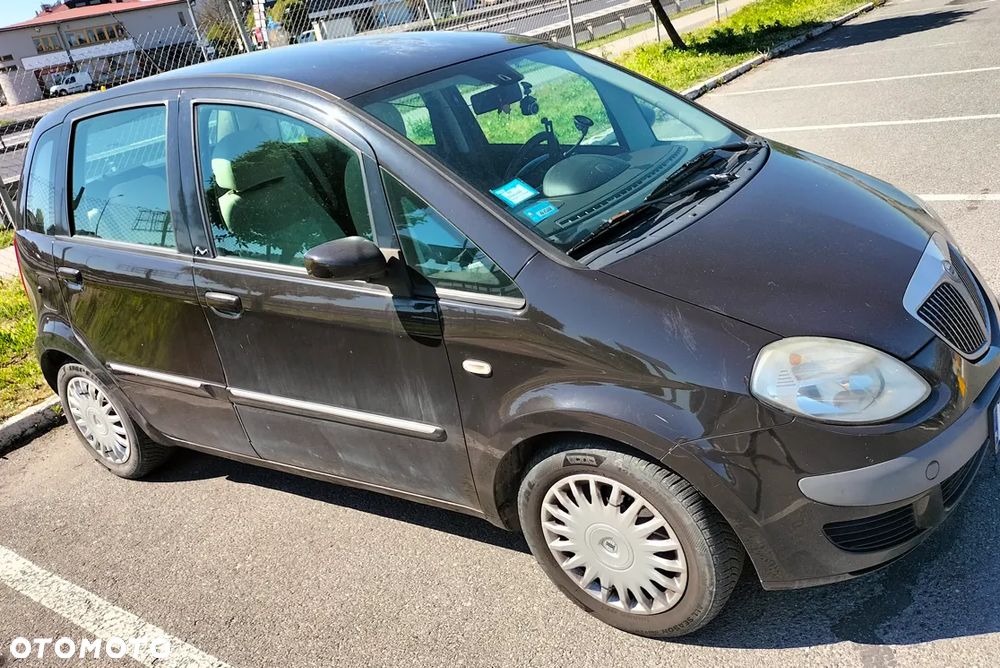Lancia Musa 1.4 16V Oro - 6