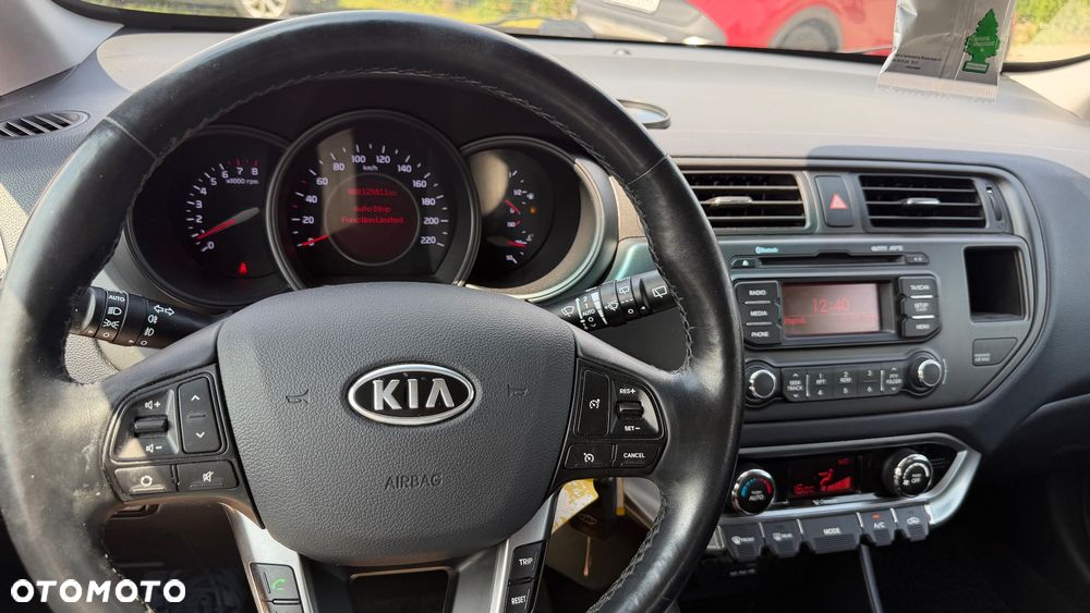 Kia Rio 1.4 Spirit - 24