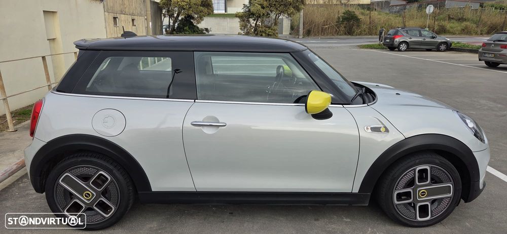 MINI 3 Portas Cooper SE Classic - 10