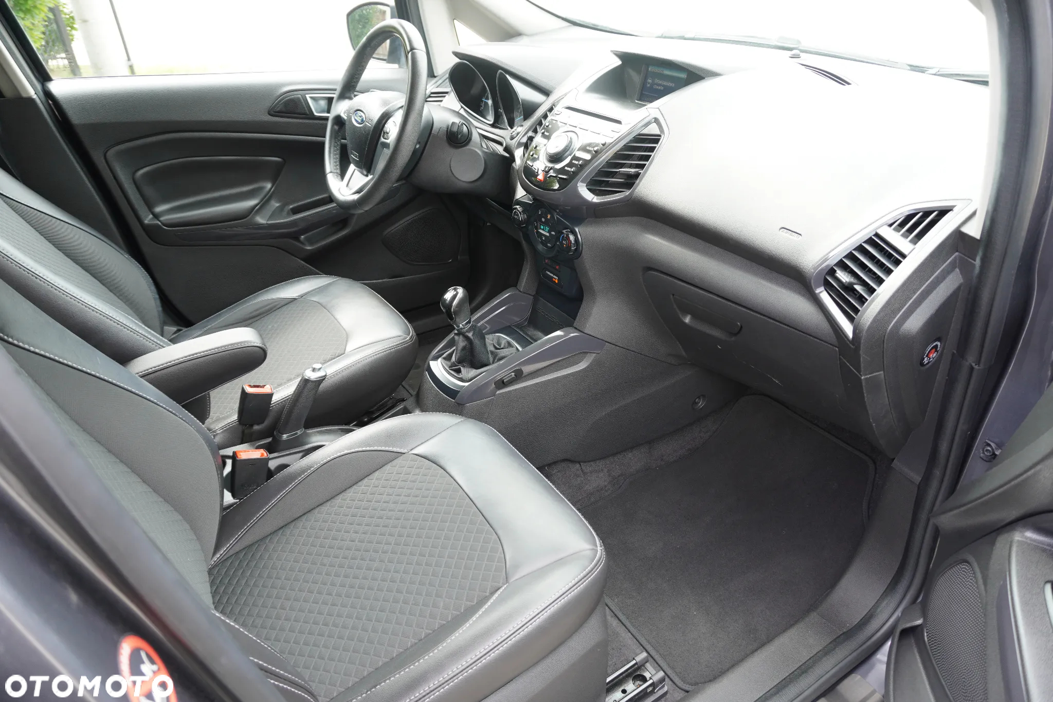 Ford EcoSport 1.0 EcoBoost TITANIUM - 9
