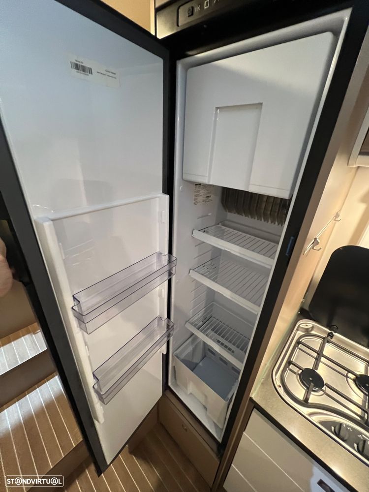 Etrusco T 6900 SB L4H3 Euro 6 5 lugares livrete - 8