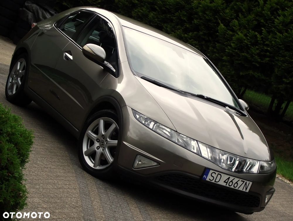 Honda Civic 1.8 Executive - 4